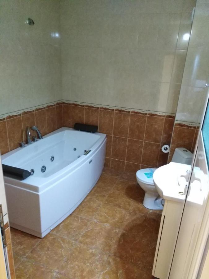 Hotel златна котва